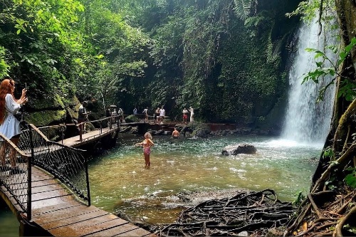Ulu Petanu Waterfall